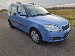 Skoda Roomster Roomster 1.4 16V Comfort. Tüv bei Kauf neu. Bild 2
