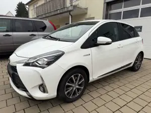 Toyota Yaris Hybrid Y20 Club Kamera 1. Hd Klima SHZ Alu