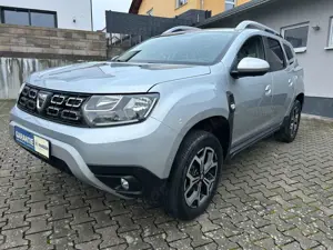 Dacia Duster SCe 115 Prestige + abn. AHK/ 360°-Kamera