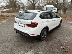 BMW X1 X1 sDrive20d Sport Line Bild 3