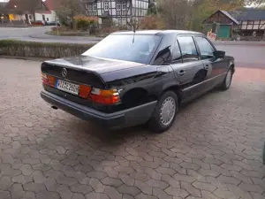 Mercedes-Benz E 260 260 E