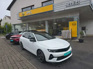 Opel Astra ST Ultimate/HUD/NAVI/ACC/KEYLESS/ALCANTARA