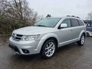 Fiat Freemont 2.0-D 140 7-Sitze Leder Euro 5 Sitzheizung Bluet