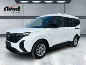 Ford Tourneo Courier Titanium