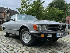 Mercedes-Benz SL 380 Bild 4