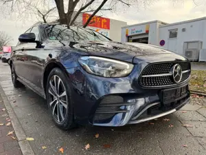 Mercedes-Benz E 300 de t AMG-PANO-LUFT-LED- Bild 5
