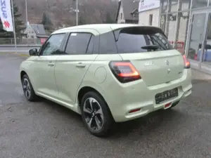 Suzuki Swift Swift 1.2 Dualjet Hybrid Allgrip MT Comfort+ Bild 4