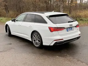 Audi A6 Avant 55 TFSI e quattro S Sitze HuD BO Pano AHK Bild 2
