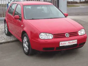 Volkswagen Golf Pacific