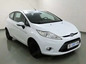 Ford Fiesta 1.25 l Titanium CoolSoundPak 3+WinterPak