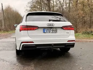 Audi A6 Avant 55 TFSI e quattro S Sitze HuD BO Pano AHK Bild 3