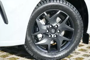 Ford Tourneo Custom 320 L1 Titanium + 5 Jahre Garantie Bild 4