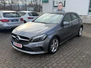 Mercedes-Benz A 200 A200 CDI Automatik Panorama LED AHK Navi Kamera
