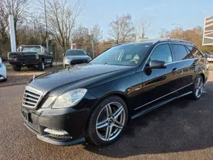 Mercedes-Benz E 350 E 300 T CDI Avantgarde Sport-Paket AMG Line Top