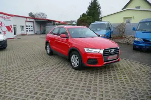 Audi Q3 1.4 TFSI AUTOMATIK SHZ PDC KLIMA Bild 3