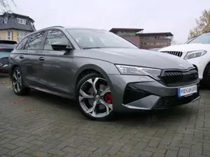 Skoda Octavia RS 2.0TSi AHK ACC LED Kamera