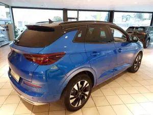 Opel Grandland Ultimate Plug-in-Hybrid Bild 4