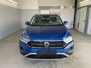 Volkswagen T-Roc Life 150PS AHK+Keyless+Kamera+ACC+Sitzheiz+Clim... Bild 2