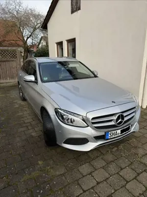 Mercedes-Benz C 220 d T 9G-TRONIC Avantgarde Bild 5