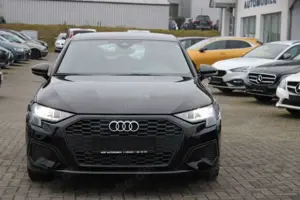 Audi A3 Sportback 30 TFSI LED,Radio-MMI,SHZ,PDC,ALU