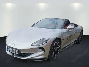 MG Cyberster 77 kWh Xpower 510PS E-ROADSTAR CABRIO Bild 2