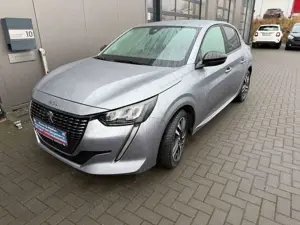 Peugeot 208 1.2 Allure*LED*NAVI*SITZHZG*TEMPOMAT*PDC
