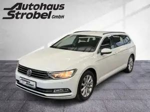 Volkswagen Passat Variant 1.4 TSI Comfortline ACC Navi Park Bild 2