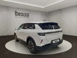 Opel Grandland GS Hybrid 107 kW (145 PS) 6-Gang-Dopp Bild 3