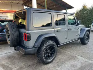 Jeep Wrangler Willys 3.0 D V6 Eco Diesel Bild 4