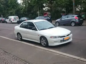 Mitsubishi Lancer Lancer 1300 GL Bild 3