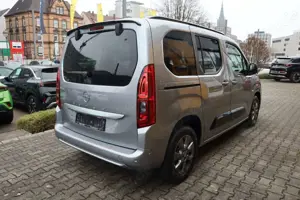 Opel Combo Life 1.5D AT8 GS Navi Sitzhzg Kamera Bild 3