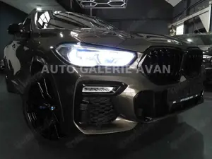 BMW X6 M50i