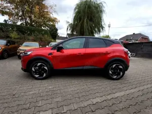 Renault Captur Techno Full Hybrid E-Tech 160 Bild 2