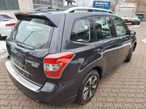 Subaru Forester 2.0D Exclusive, Euro 6. AHK Bild 2