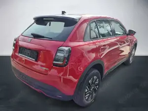 Fiat 600 Hybrid MY25 Special Edition 1.2 Bild 3