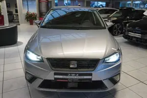 SEAT Ibiza Move 1.0 TSI*NAVI*KLIMATRONIK*LED* Bild 2