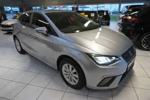 SEAT Ibiza Move 1.0 TSI*NAVI*KLIMATRONIK*LED* Bild 3