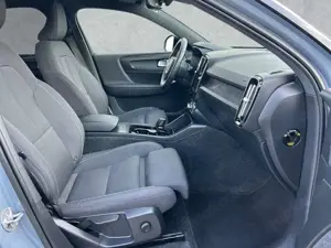 Volvo XC40 Recharge Twin Motor Plus Sitzhzg./20''/Kamera Bild 3