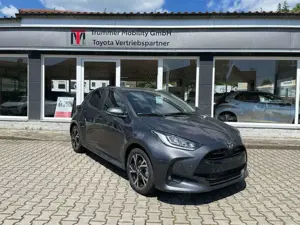 Toyota Yaris Hybrid Teamplayer