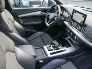 Audi Q5 50 TDI quattro S line Black Pano Matrix Bild 3