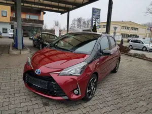 Toyota Yaris 1.5 Dual-VVT-i  Hybrid Style Selection 55 kW (7...