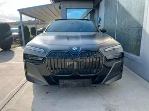 BMW 740 d xDrive M-Sport