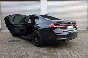 BMW 730 M Sport GARANTIE Sternenhimmel Vollausstattung Bild 3