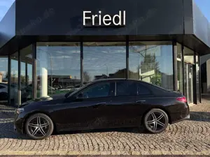 Mercedes-Benz E 200 AMG Night, Distronic, Kamera, Keyless