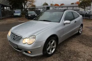 Mercedes-Benz C 230 Sportcoupe*NAVI*AHK*PANO*TEMPOMAT*ALU*