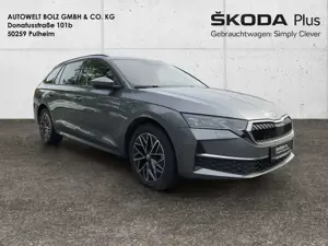 Skoda Octavia Combi 2.0 TDI Selection Navi Kamera Matr Bild 3