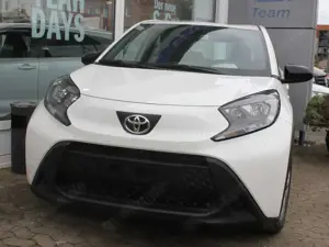 Toyota Aygo X Aygo X Business Edition Bild 2