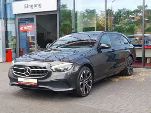 Mercedes-Benz E 300 E -Klasse T-Mod. E 300 de 4Matic Avantgard Bild 2