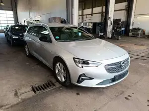 Opel Insignia Elegance NAV+ACC+PDC/V/H+CARPLAY+LK.HZ