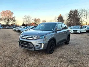 Suzuki Vitara 1.6 DDiS Comfort+ 4x4*Navi*R-Cam*LMF*Pano